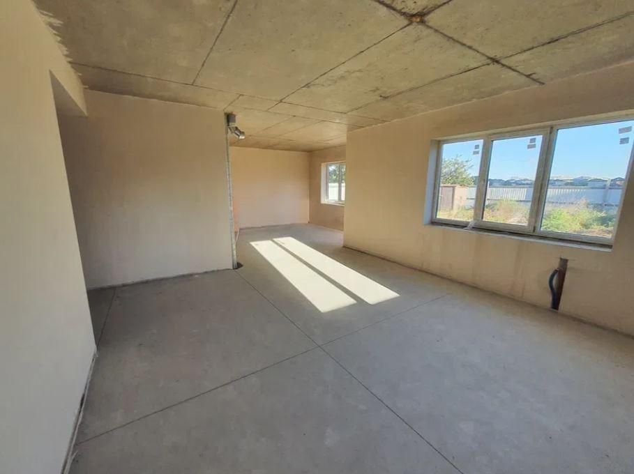 Дом в ЛЕСКАХ рядом с пос.Котовского (185-337)