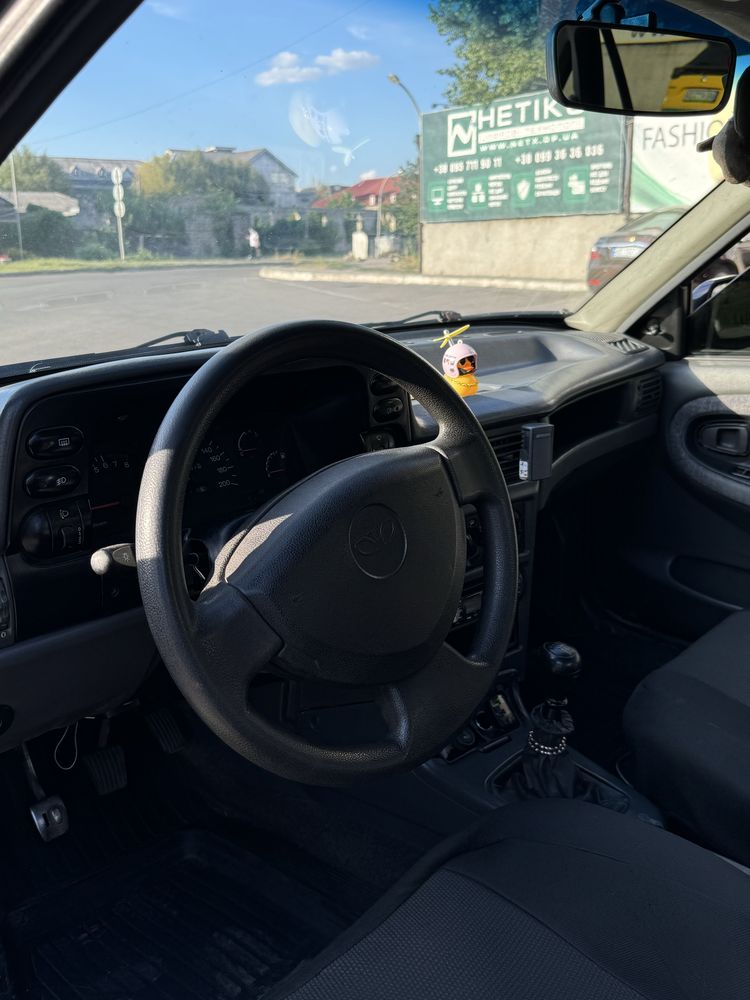 Део Нексія, Daewoo Nexia