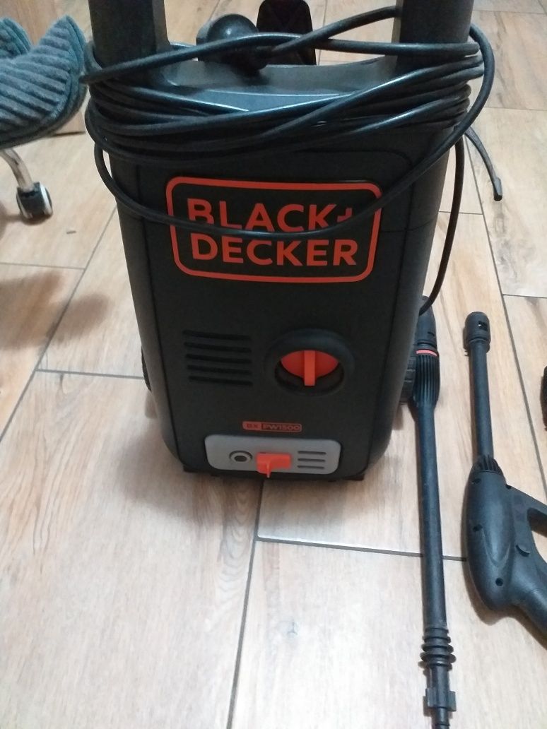 Mtjka ciśnieniowa Black decker BXPW 1500 E