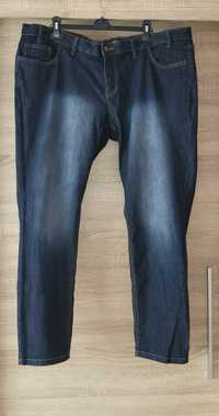 Spodnie jeansowe damskie w bardzo dobrym stanie, rozmiar 50