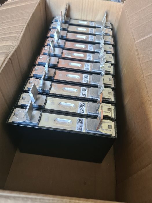 Ячейки 60а samsung sdi від audi e-tron