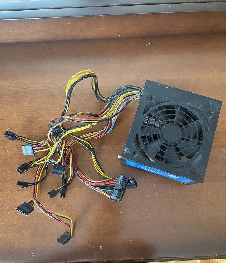 Блок живлення AeroCool VP-550 550W ATX Power Supply