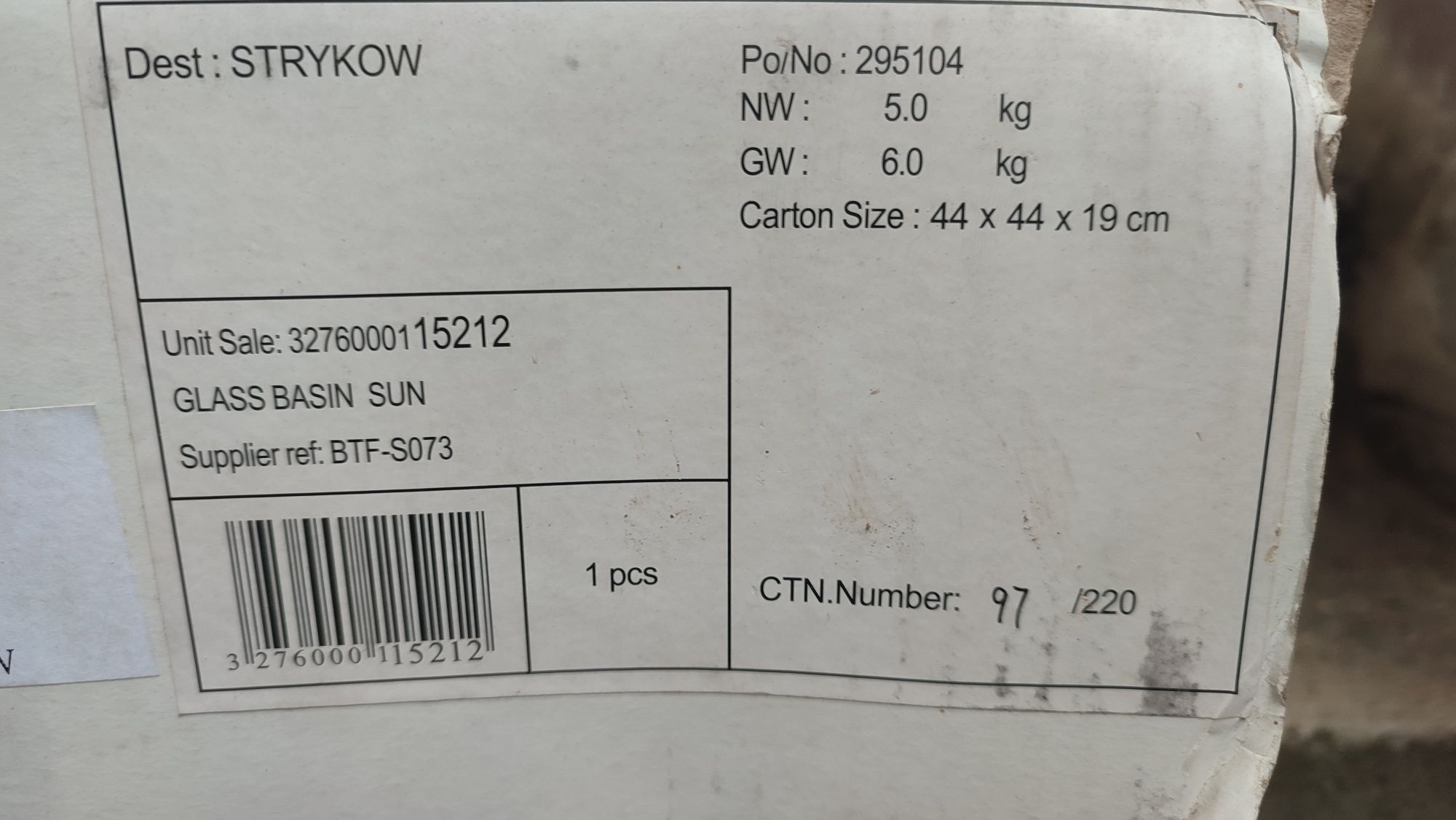 Umywalka łazienkowa że szkła hartowanego
