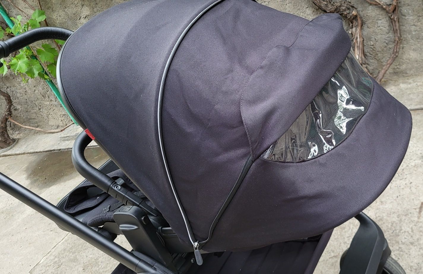 Стильна та універсальна коляска CARRELLO ULTIMO 2 в 1, Black