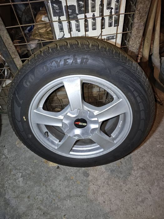 Зимняя Резина с дисками 4*108-195/65/15