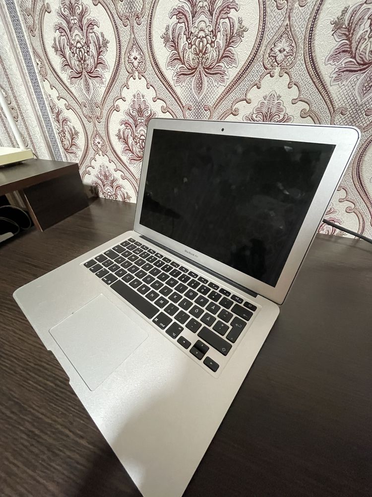 Macbook Air 2017 128 gb