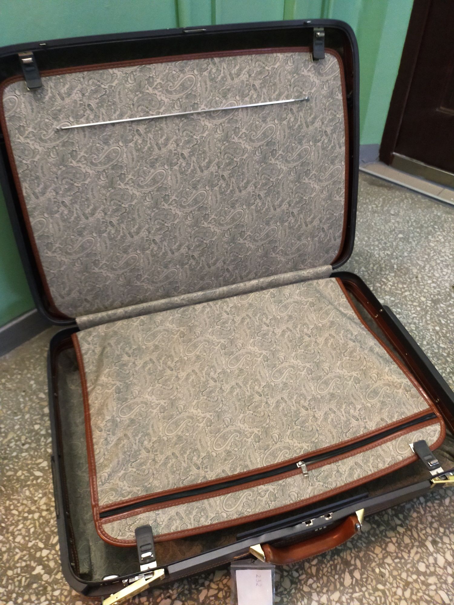 Walizka podróżna turystycznyczna Samsonite duża na 4 kółkach 115 l