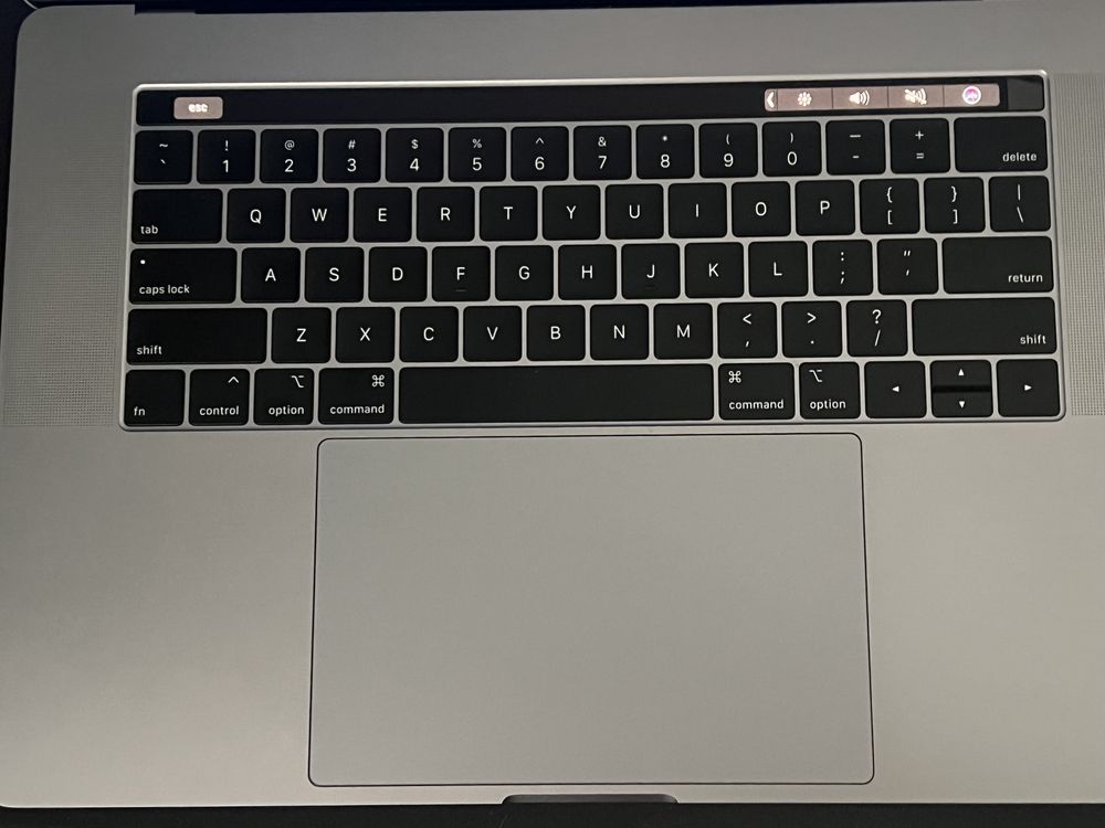 Apple Macbook Pro Retina  i9 16gb 512ssd MV912 2019