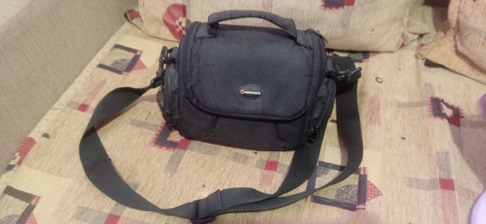 Відеокамера Panasonic HDC-TM900 з допоміжним бінокуляром