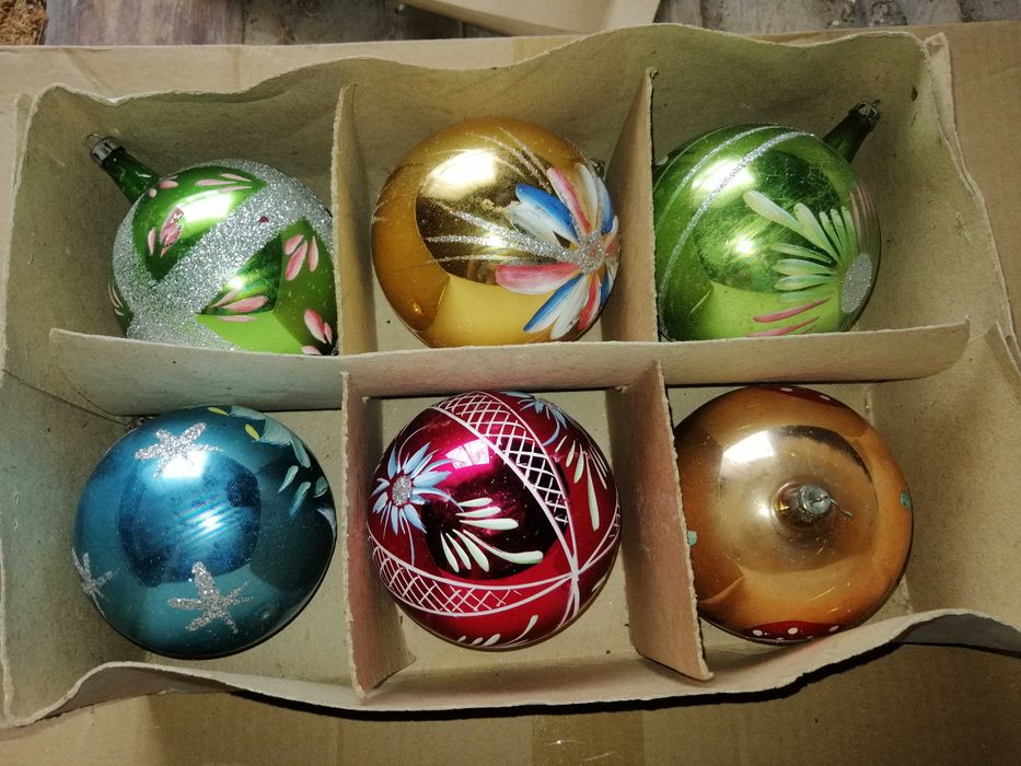 Sprzedam bombki okrągłe PRL