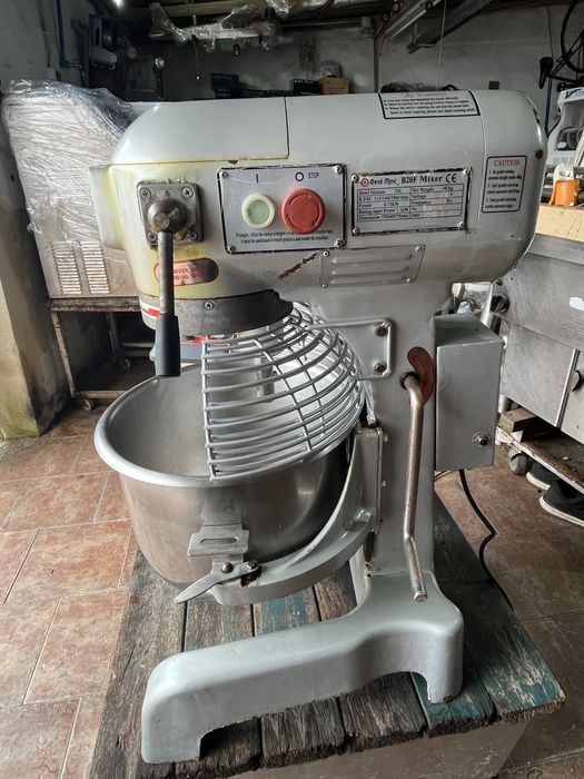 Amassadeira/misturadora 20L monofásica