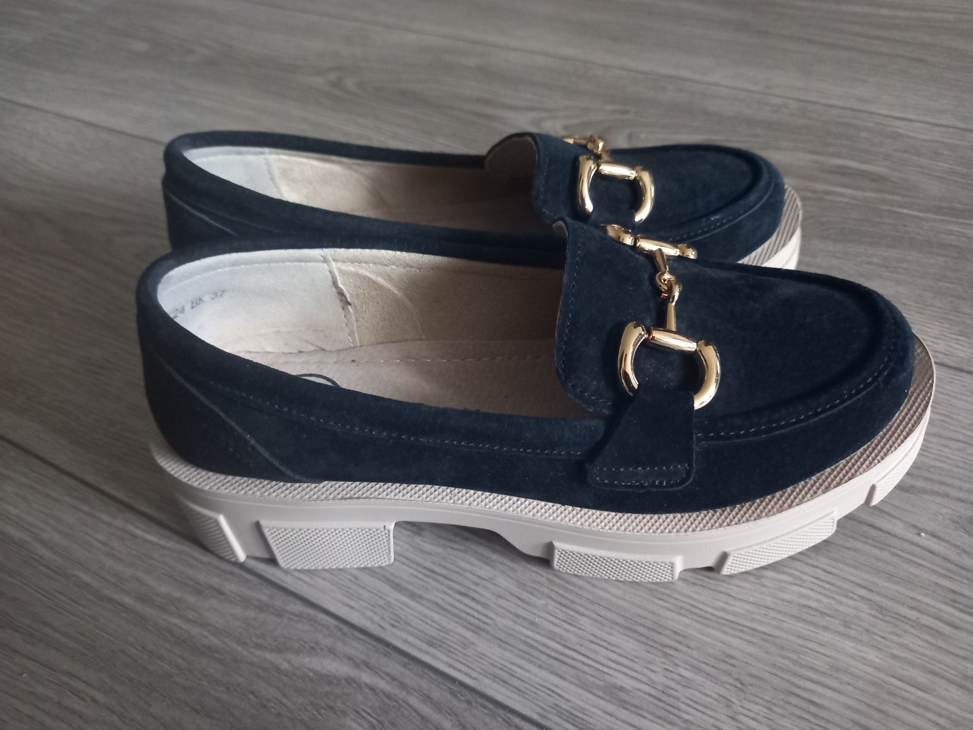 Mokasyny loafersy półbuty zamsz 37