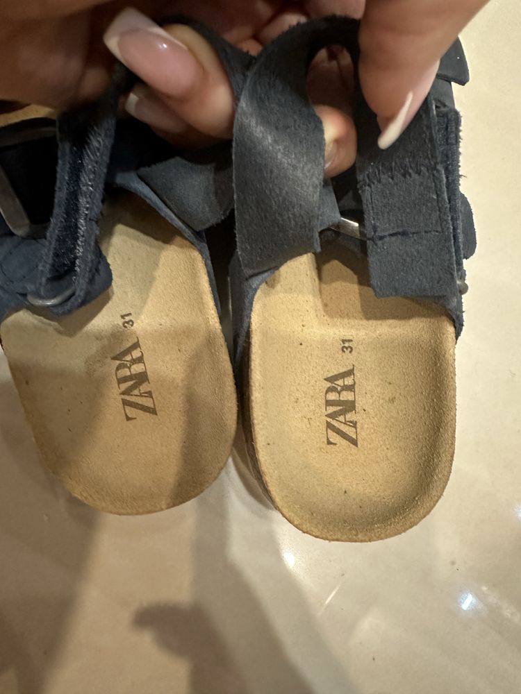 Сандали  zara