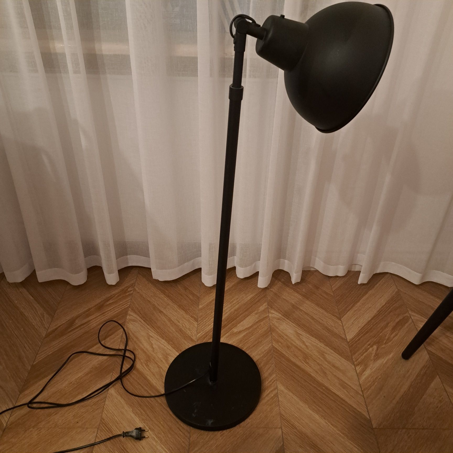 Lampa podłogowa Ikea Skurup