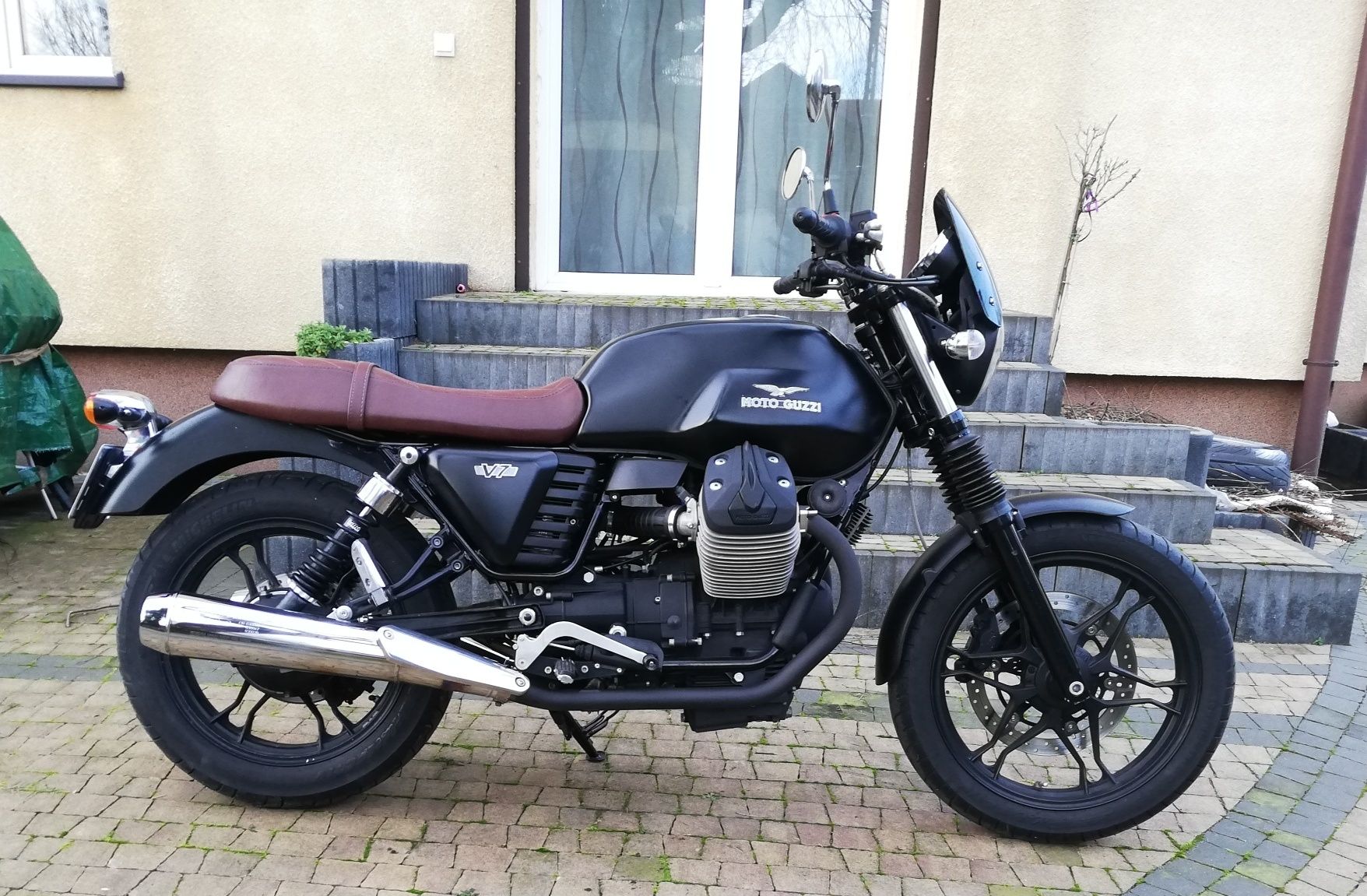 Moto Guzzi V7 Stone 14r Scrambler Ducati SV