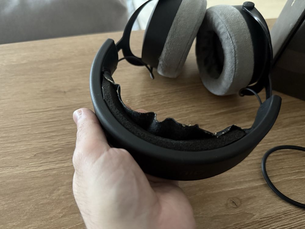 Навушники Beyerdynamic DT 700 Pro X Black
