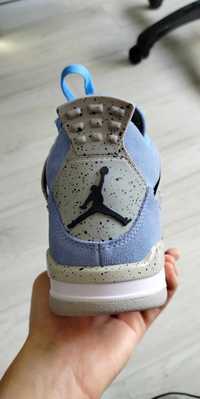 Jordan 4 University Blue