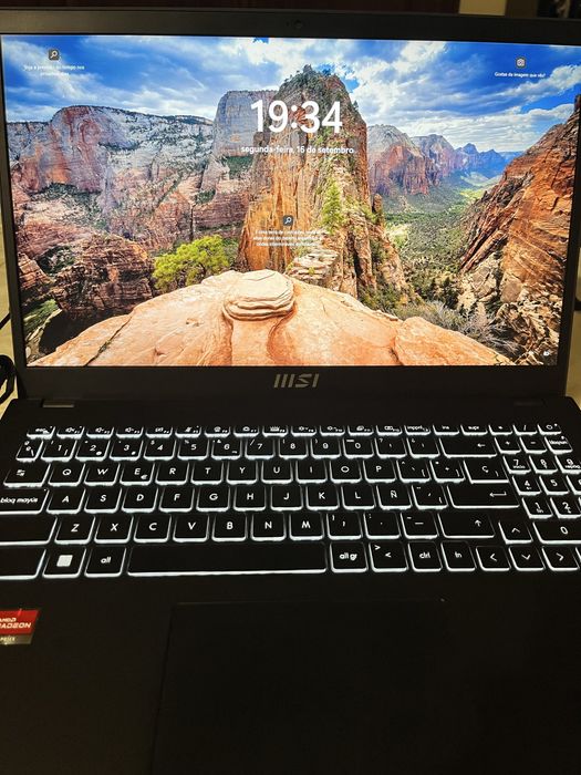 Portátil MSI Modern 15