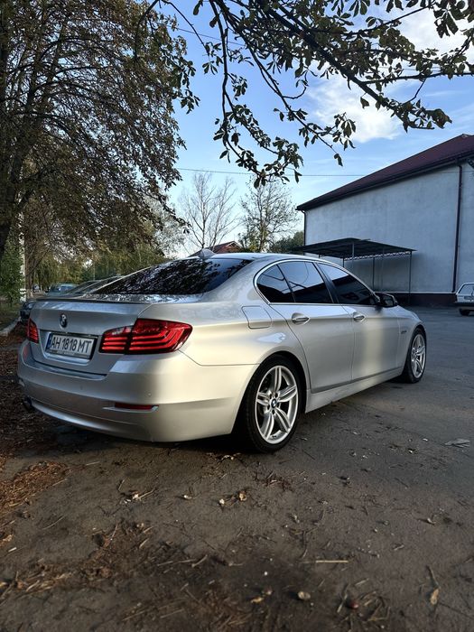 Продам BMW F10 2014 год.