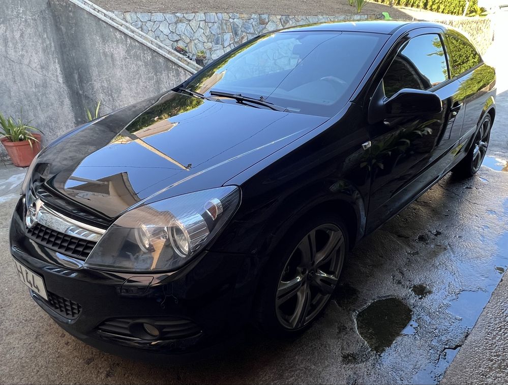 Opel Astra GTC 1.7 sport van 125cv