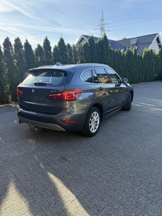 Sprzedam BMW X1 SDrive 18D