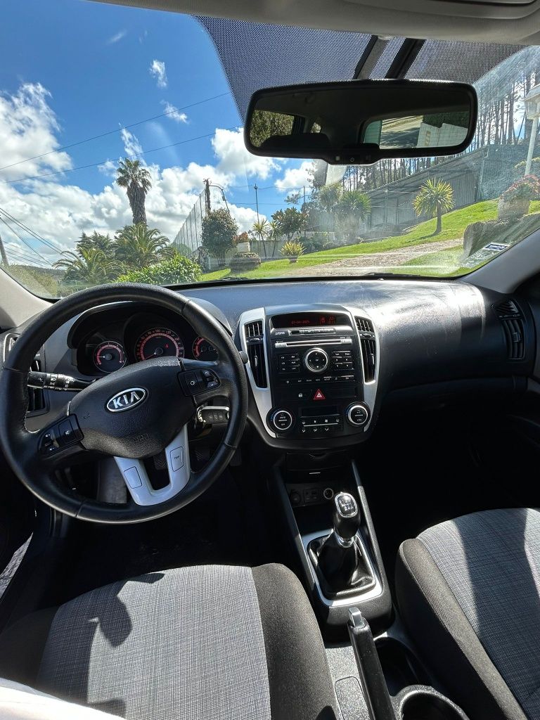 Kia Ceed Muito Estimada