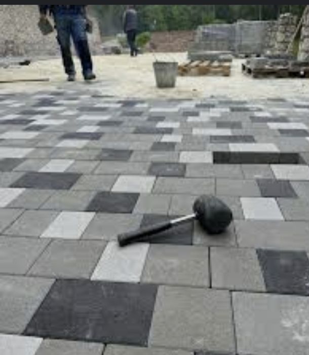 Бруківка, тротуарна  плитка