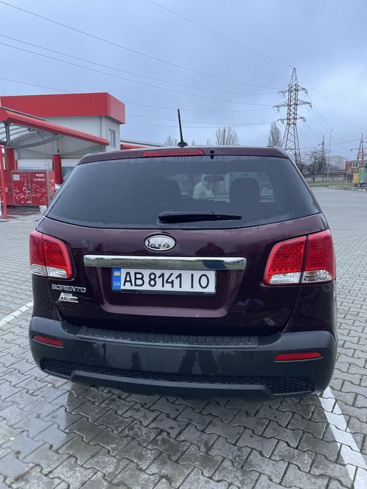 Kia Sorento 2011 рік • Бензин 2.4