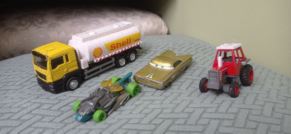 Машинка хот вилс тачки дом на колесах кран