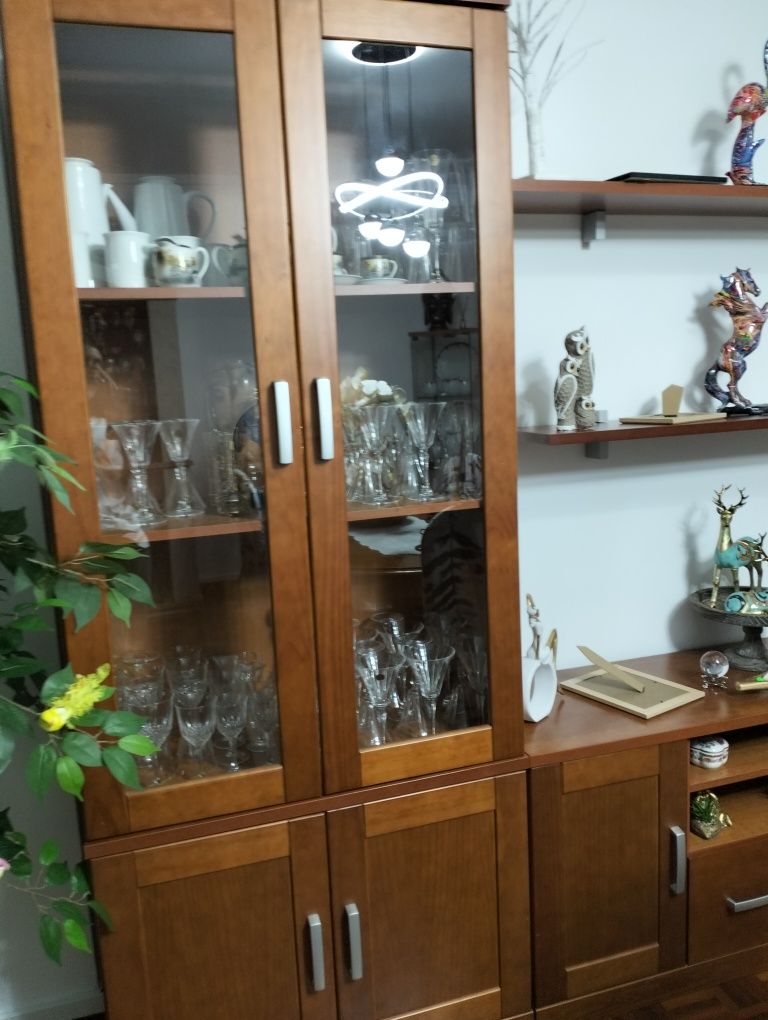 Móvel de sala de jantar completa