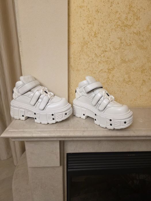 New Rock Ньюроки білі