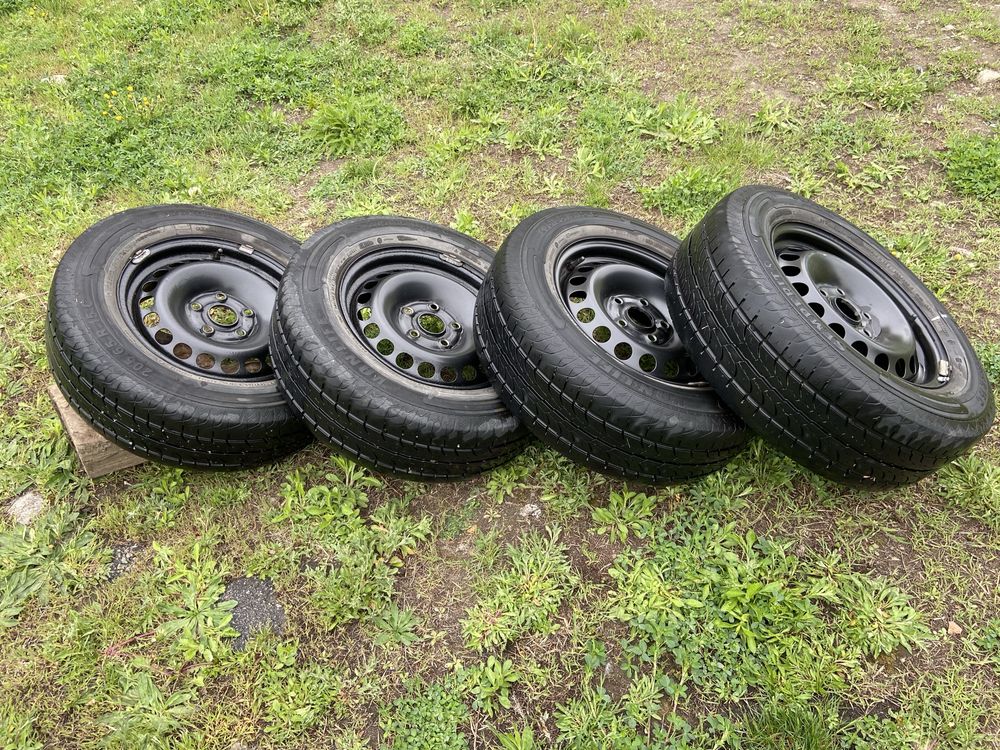 Диски с летней резиной 205/65/r15C