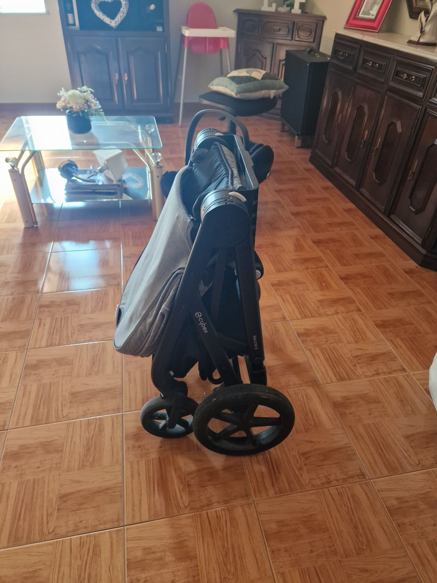 Carrinho Cybex Balios S + Ovinho cloud Z
