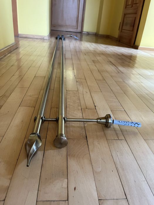 Sprzedam karnisz podwójny metalowy 250 cm