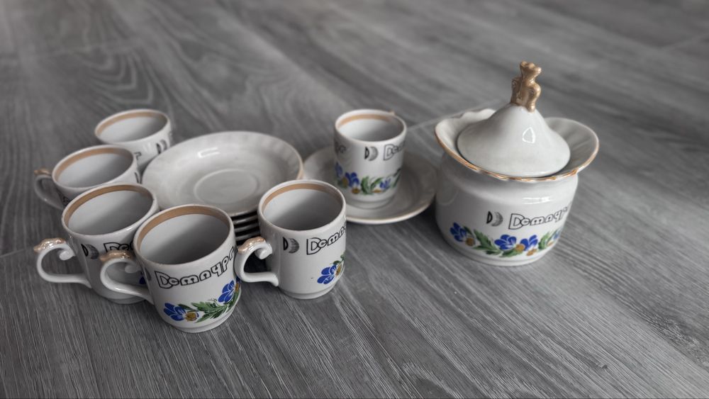 Посуд безкоштовно