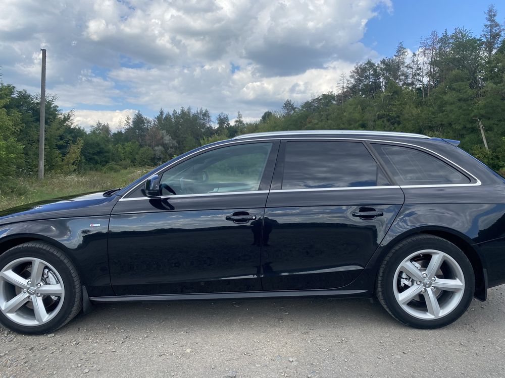 Продам Audi a8b8 S-line 2009р універсал