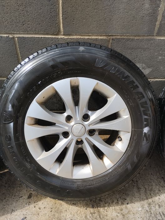 Продам дискі і резину в зборі