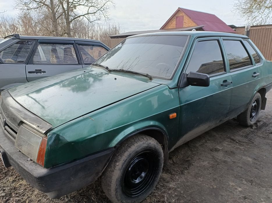 Продам автомобіль ВАЗ 21099