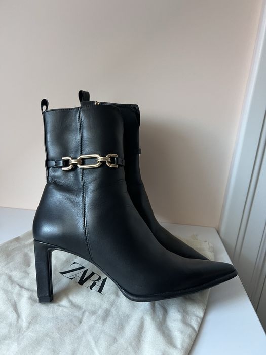 Шкіряні ботінки zara,ботильйони