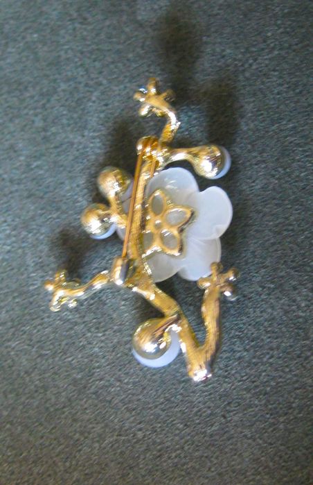 Alfinete / Broche / Pregadeira