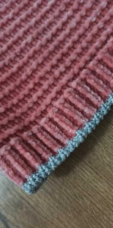 Sweterek ciepły 1m 56 cm