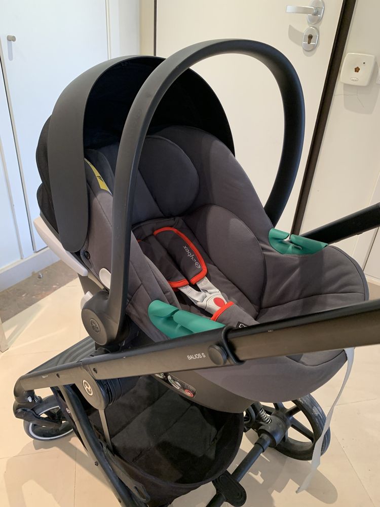 Ovo Cybex ATON B2 com adapradores (carseat, baby carrier)