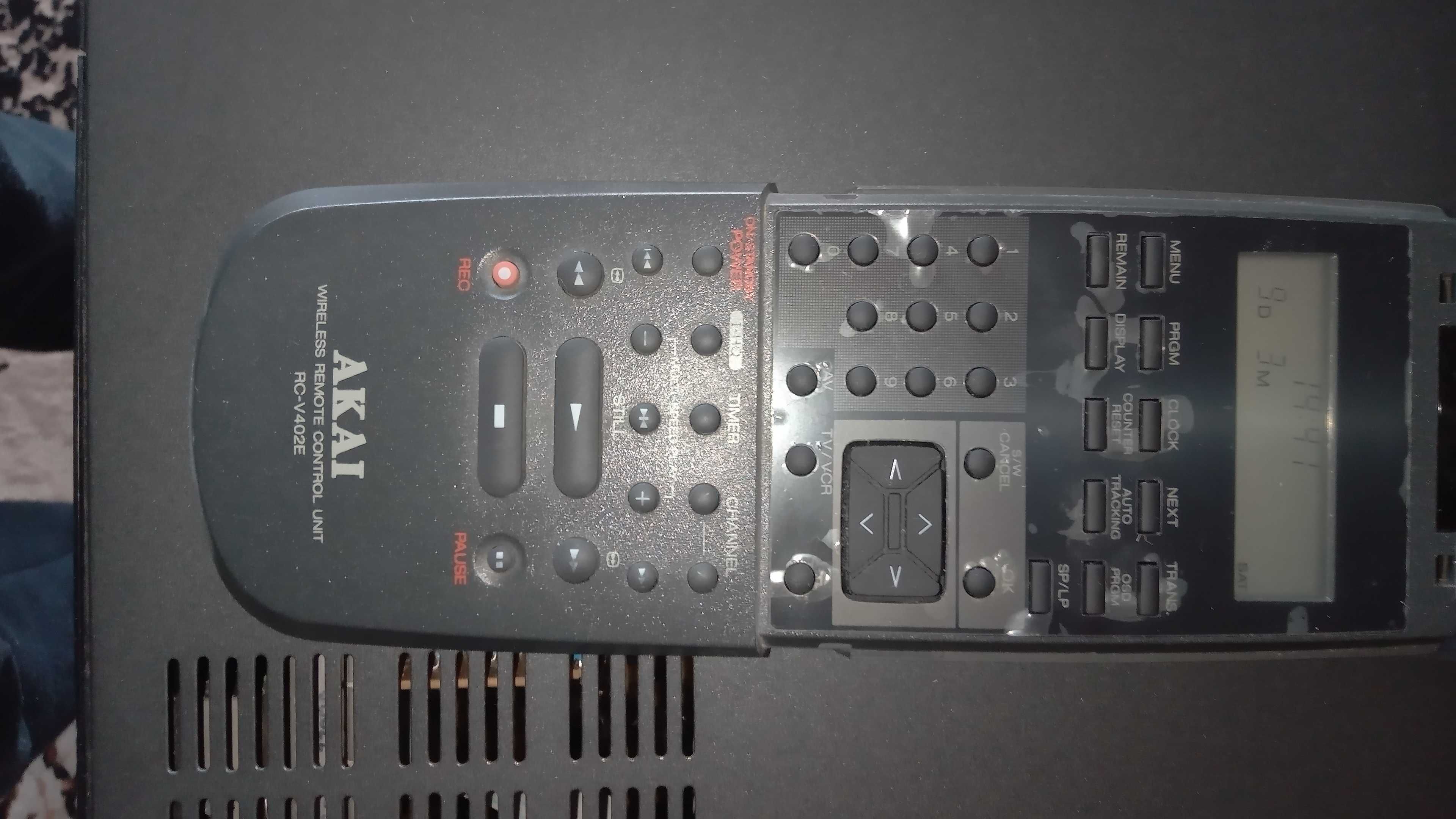 Magnetowid AKAI FS-F430EDG
