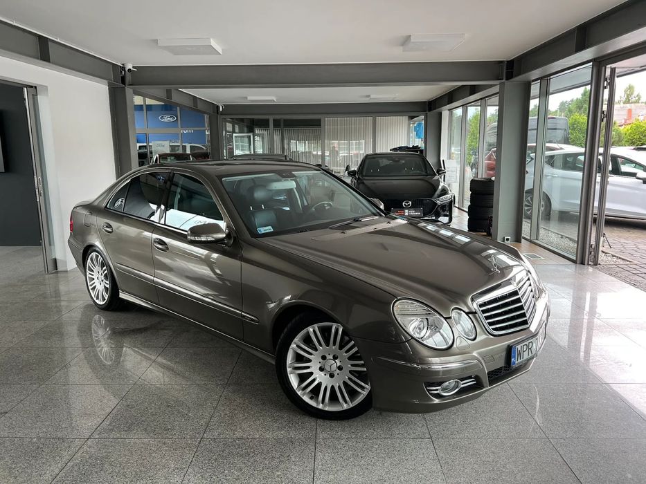 Mercedes-Benz Klasa E 3.0 V6 224km Avantgarde EVO Sport *bezwypadkowy*serwisowany*zadbany*