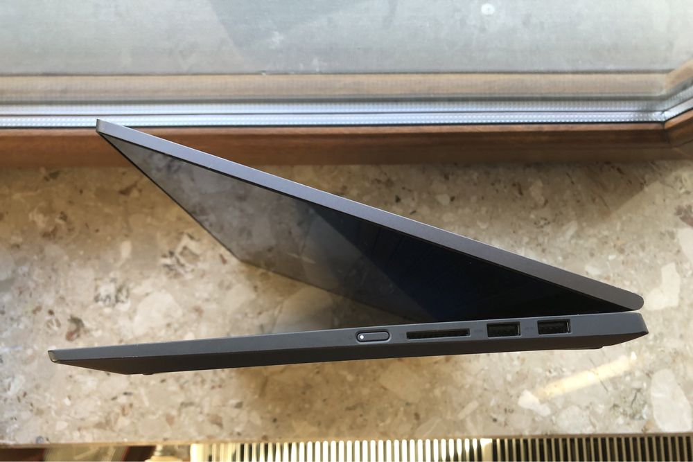 Lenovo IdeaPad Flex 5 Touch Ryzen 5 5500u 8gb ram 256gb NVME 15.6” FHD
