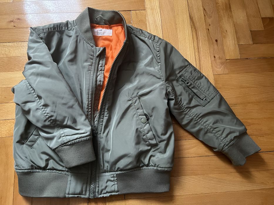 Курточка бомбер 98/104