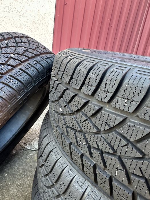 Продам зимову гуму 205.60.16