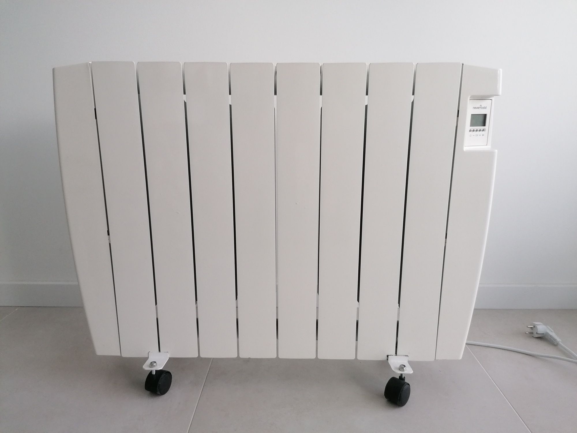 Emissor Térmico / Aquecedor 1300W HJM Nevercold