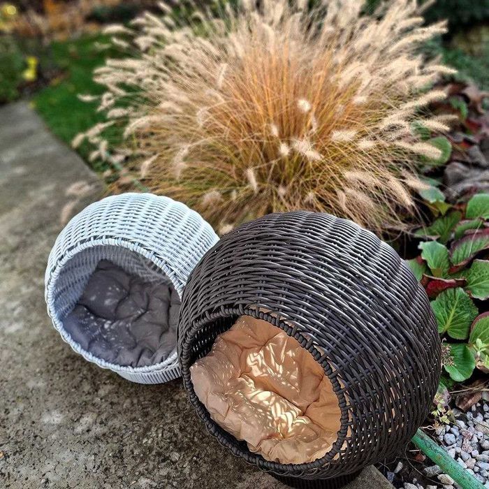 Лежанка, котобудинок для ваших улюбленців.