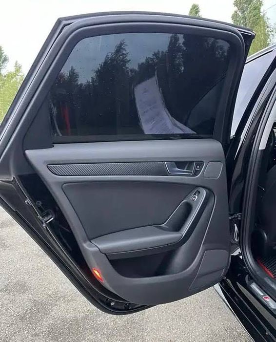 Машина Audi A4 Quattro